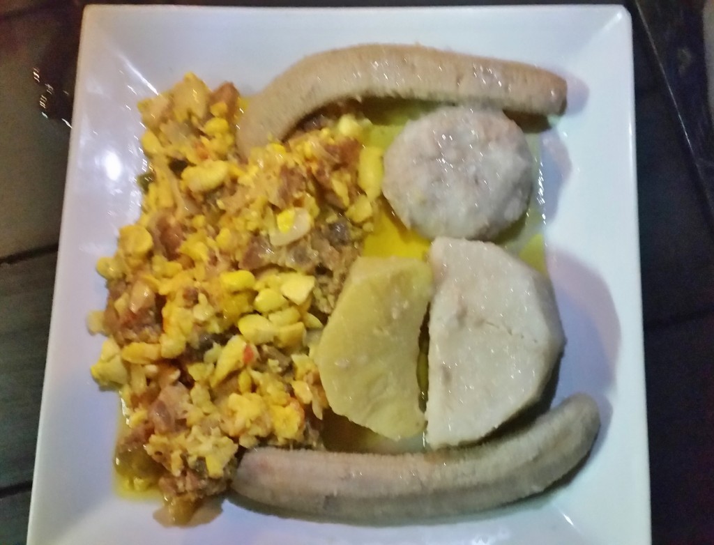 Ackee and corned por with boiled bananas and yellow yam