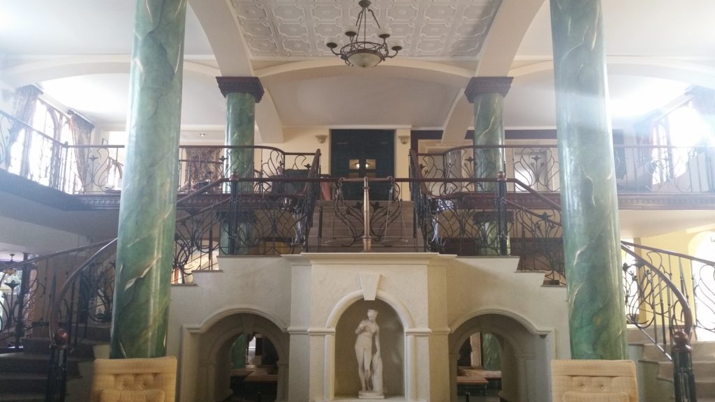 Dramatic staircase in the main lobby