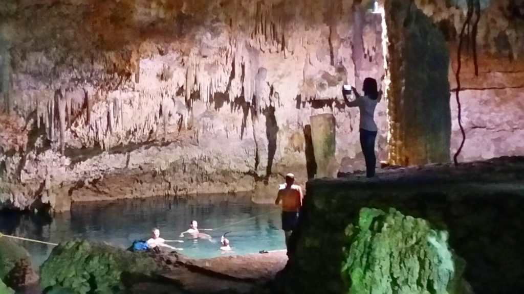 Mutl-Tun-Ha cenote