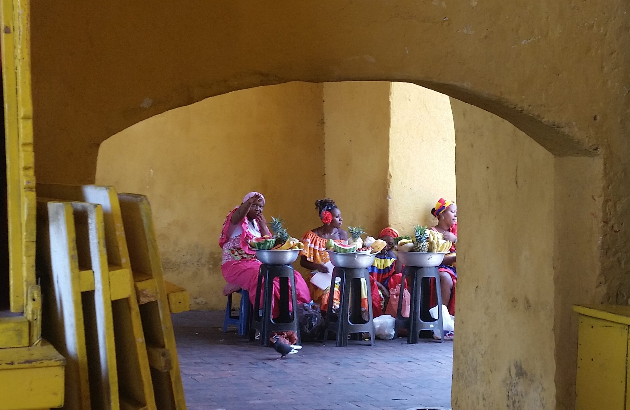 Female vendors in Cartagena