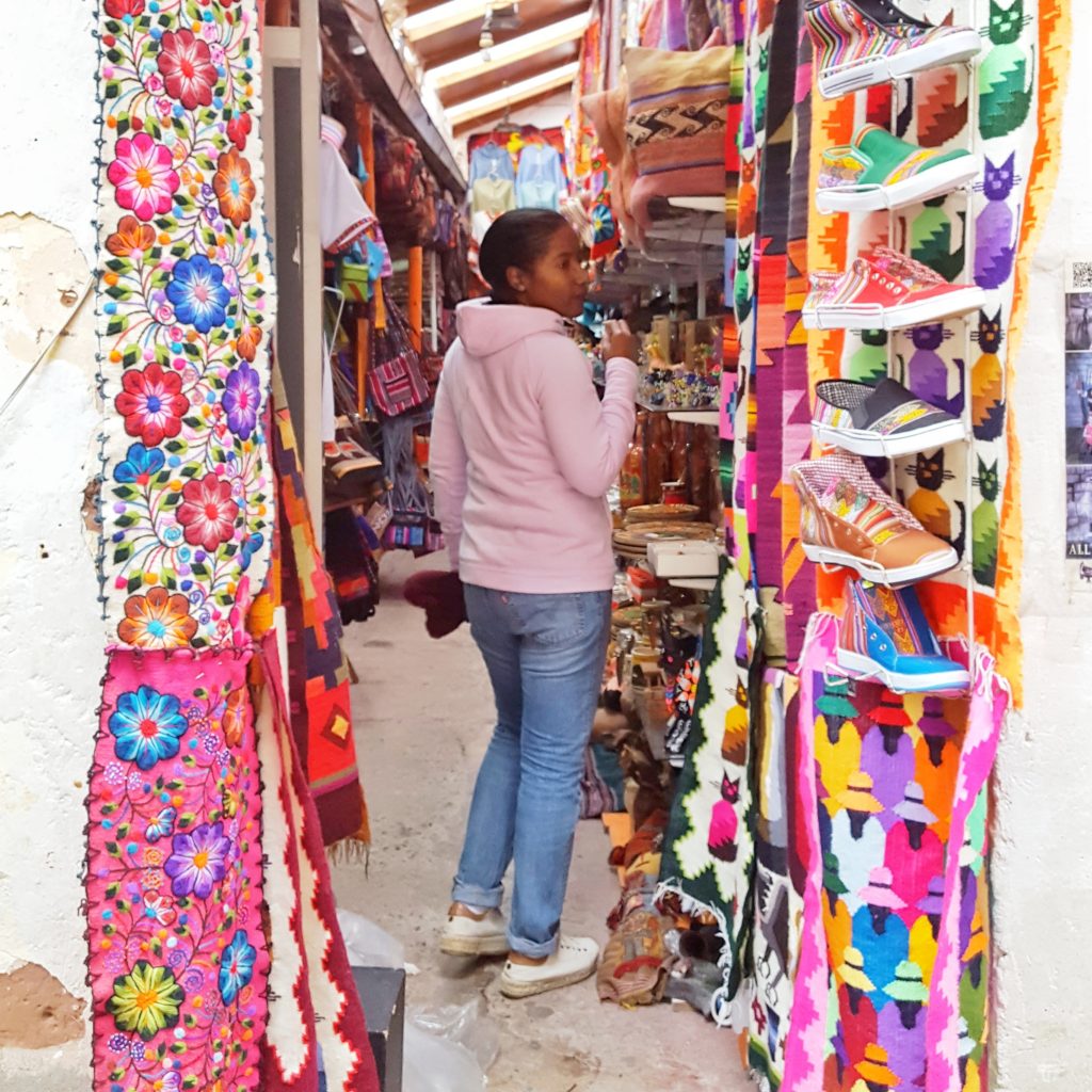 Colorful stall in Cusco market_Lima